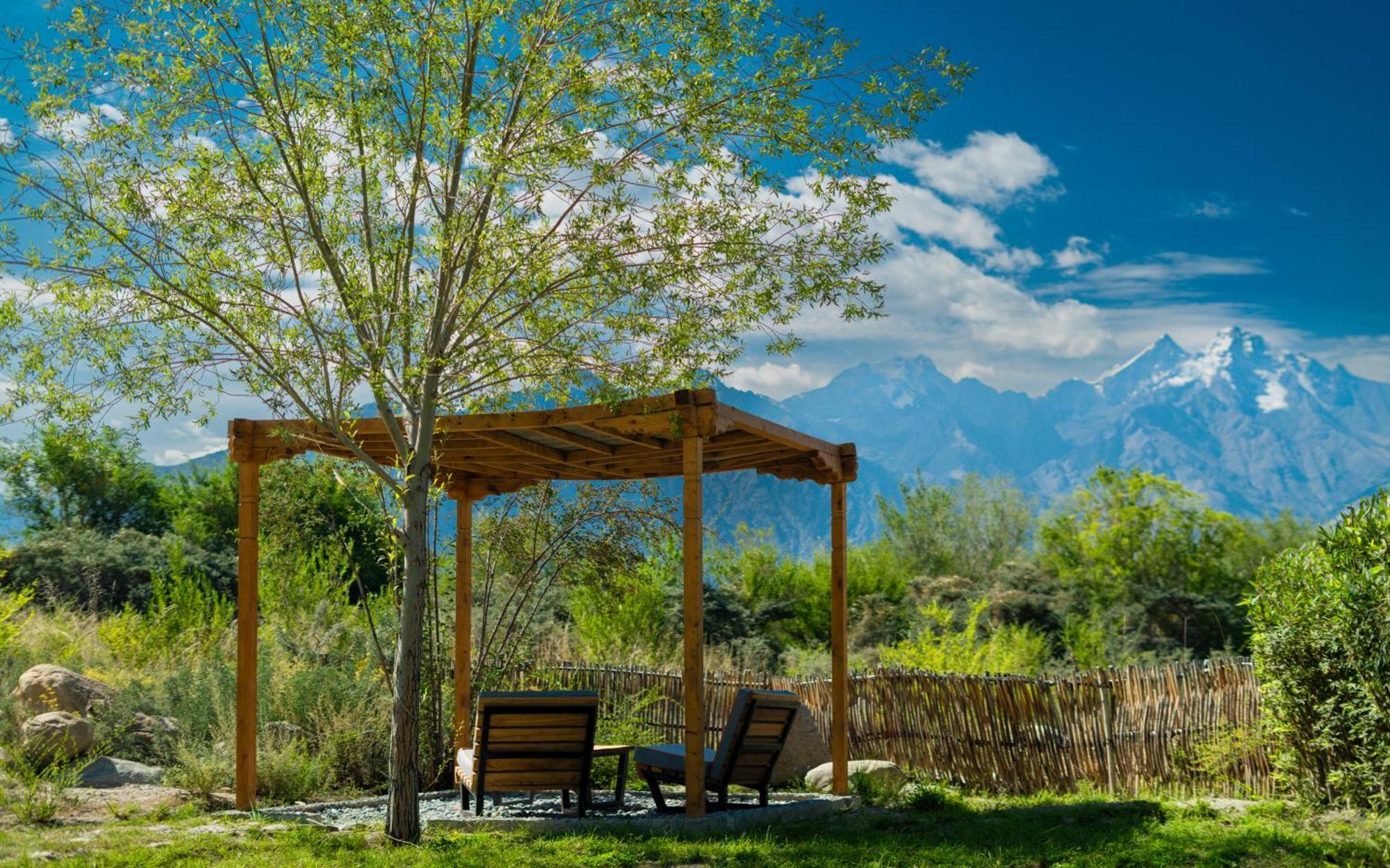 Hotel Lchang Nang Retreat-The House Of Trees-Nubra Valley à Sumur Extérieur photo