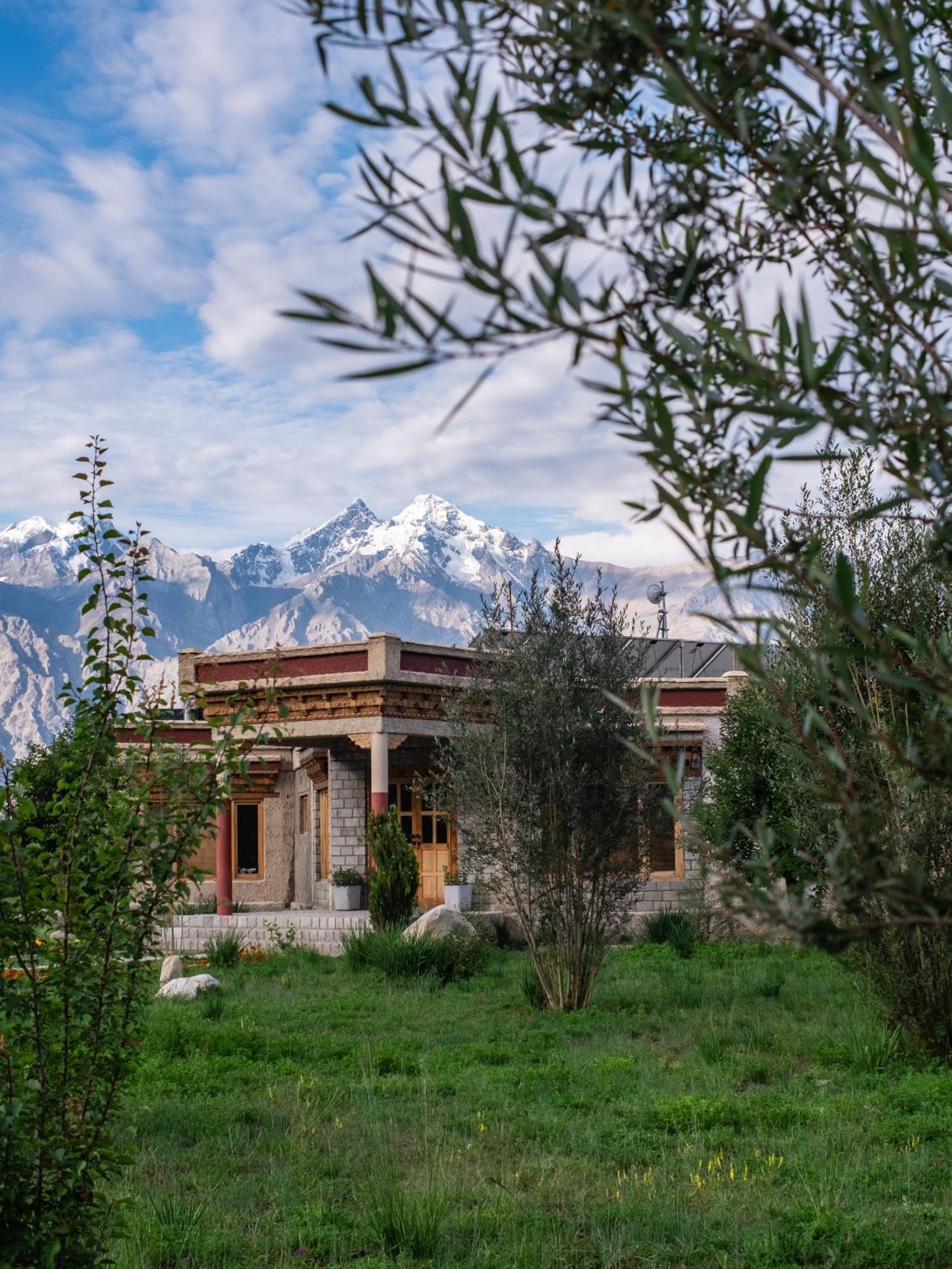 Hotel Lchang Nang Retreat-The House Of Trees-Nubra Valley à Sumur Extérieur photo