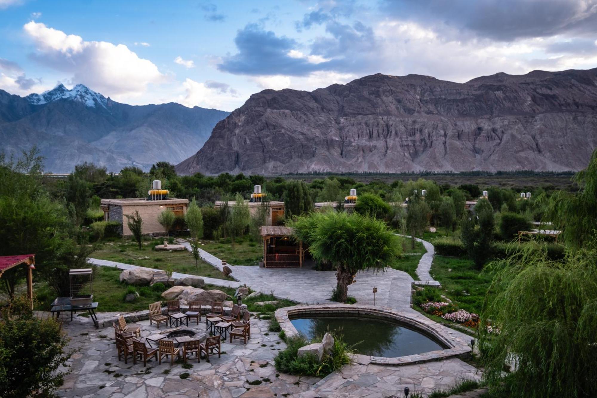 Hotel Lchang Nang Retreat-The House Of Trees-Nubra Valley à Sumur Extérieur photo